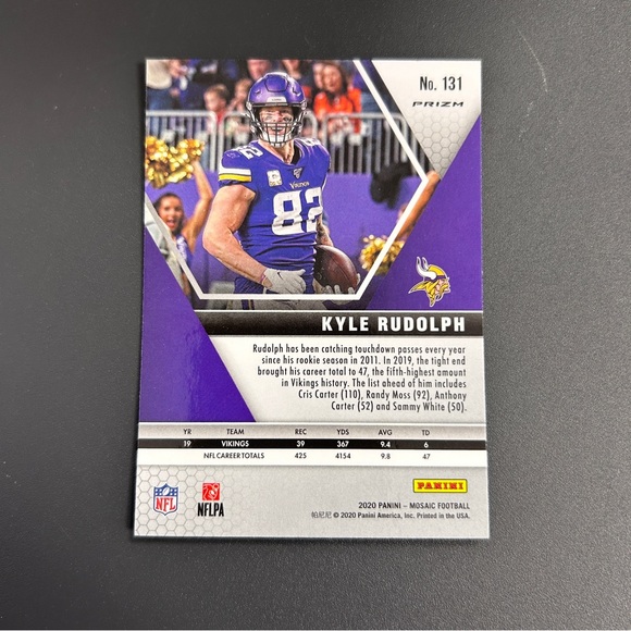 2020 NFL Panini Mosaic Football Kyle Rudolph #131 Reactive Green Prizm Vikings - Picture 2 of 2